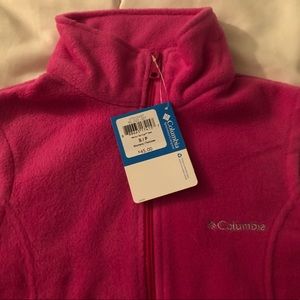 Columbia women’s fleece vest. NWT